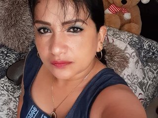 Chat vidéo érotique Luciana_