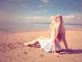 Chat vidéo érotique LUCY-WHITE