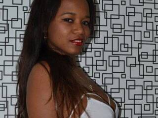 Chat vidéo érotique lucy-wild