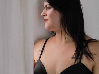 Chat vidéo érotique Lunamk