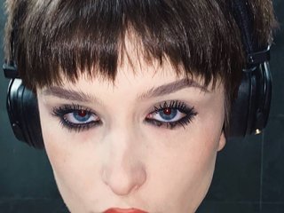 Chat vidéo érotique lunelucy