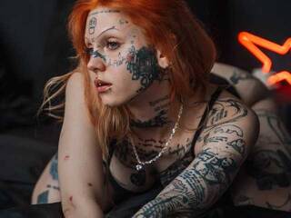 Chat vidéo érotique Lyalya28