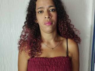 Chat vidéo érotique Lynn-21