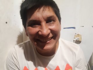 Chat vidéo érotique Lyolya-23