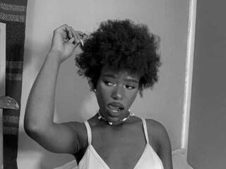 Chat vidéo érotique Lyvtyler