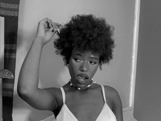 Chat vidéo érotique Lyvtyler