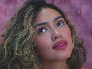 Chat vidéo érotique MaddisonBelucci