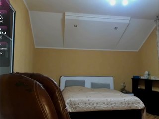 Chat vidéo érotique MadeleineEvans