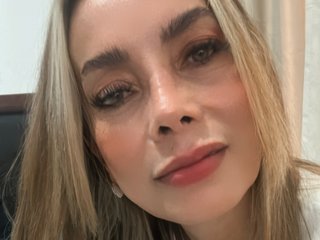 Chat vidéo érotique Madelynbroke