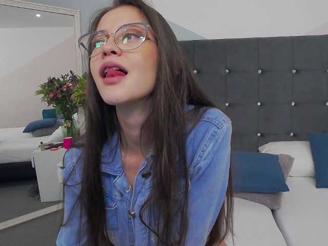 Captures d'écran de diffusion MadieMoore