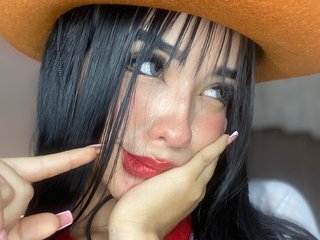 Chat vidéo érotique MaeMiller