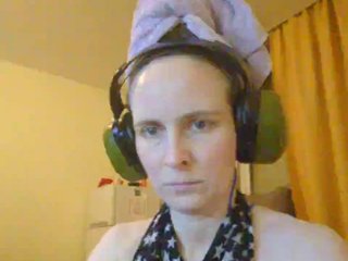 Chat vidéo érotique Magretta_Dering