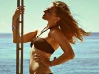 Chat vidéo érotique maidanna