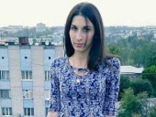 Chat vidéo érotique maingirl84