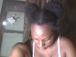 Chat vidéo érotique Maissah