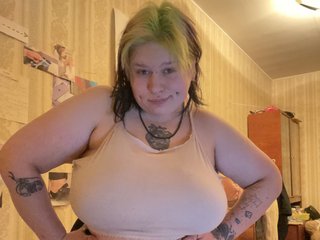 Chat vidéo érotique Makovka23