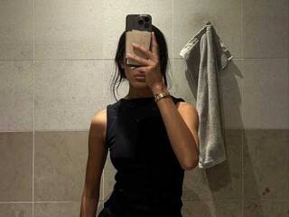 Chat vidéo érotique Malvinka2229