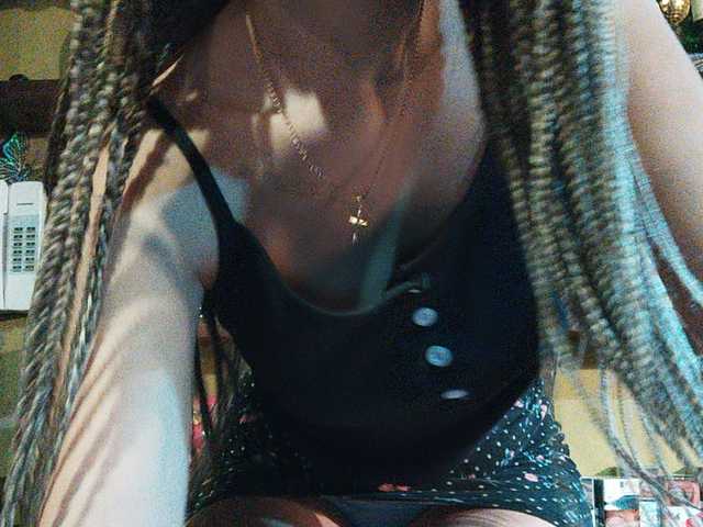 Captures d'écran de diffusion Alenyschka