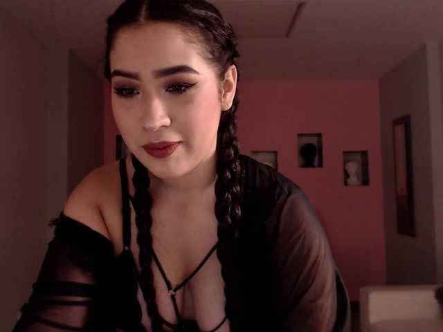 Photos ManuelaFranco I feel so hot to day and you ? ♥@Goal Squirt 399♥ blowjob 70♥ Flash Pussy 40♥ @PVT Open ♥ [none]