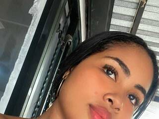 Chat vidéo érotique MargotNeal