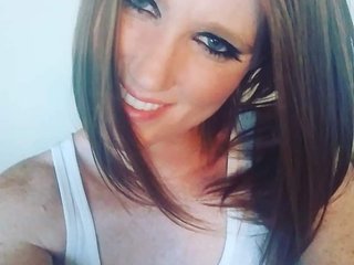 Chat vidéo érotique MariahKash112