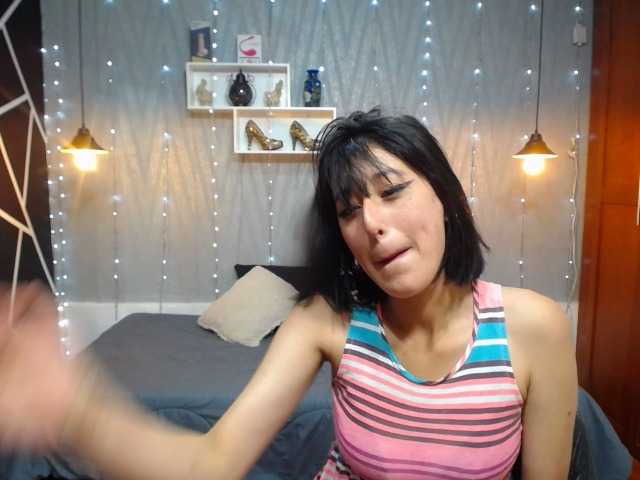 Captures d'écran de diffusion Mariana-Jones