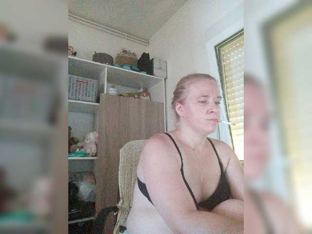 Captures d'écran de diffusion lorenarubia