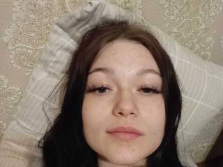 Chat vidéo érotique Marihaklubnika