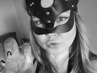 Chat vidéo érotique MariKyri