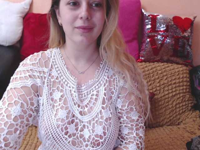 Photos MarryMiller hello, My name is Mary and i love to play so much. I will offer a nice unforgettable private. kiss and waiting you to have some fun.