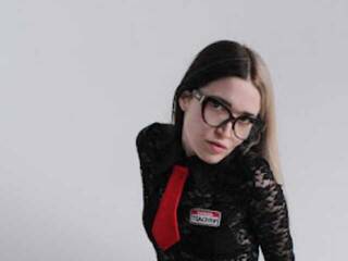 Chat vidéo érotique MarvinaMarmelad