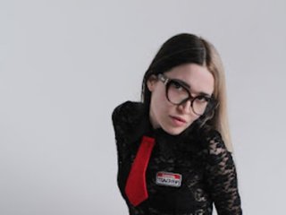 Chat vidéo érotique MarvinaMarmelad