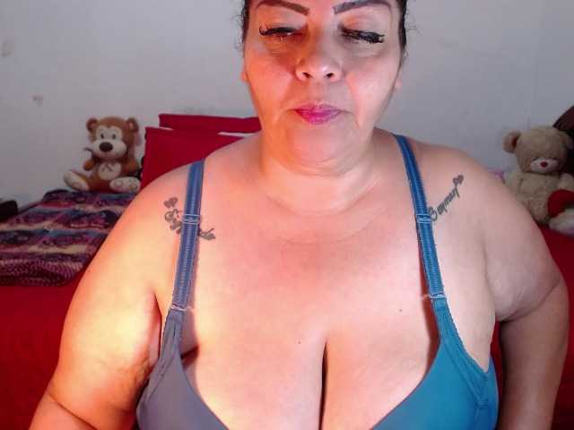 Photos Maturextgreat #bbw #bigbelly #bigboobs #bigass #grandma #milf #gilf #latina @total 600 @sofar 600 @remain 0