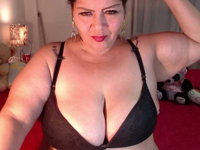 Photos Maturextgreat #bbw #bigbelly #bigboobs #bigass #grandma #milf #gilf #latina @total 600 @sofar 600 @remain 0