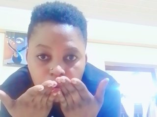 Chat vidéo érotique maya-pretty