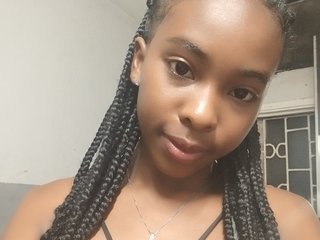 Chat vidéo érotique Mayrah0811