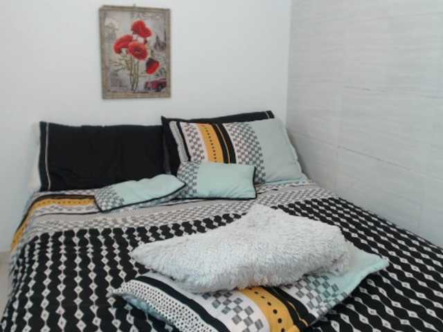 Captures d'écran de diffusion mayramilf