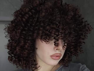 Chat vidéo érotique xoxoxo_adelin