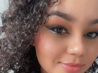 Chat vidéo érotique Meghan-Duff