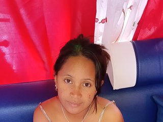 Chat vidéo érotique MelanyAlex