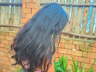 Chat vidéo érotique Melinatsu18