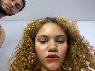Chat vidéo érotique mell-omar-hot