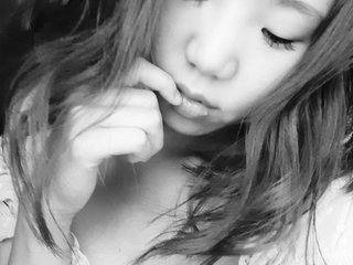 Chat vidéo érotique Mellobal