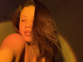 Chat vidéo érotique melmiranda01