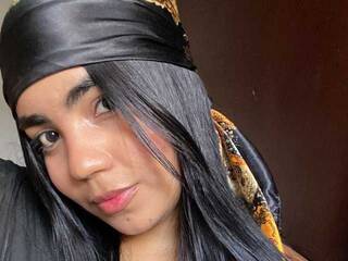 Chat vidéo érotique melodiipierce1