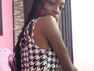 Chat vidéo érotique melyzzaqueen