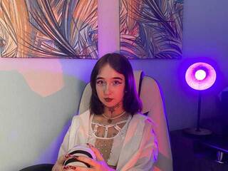 Chat vidéo érotique MeyShan