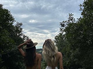 Chat vidéo érotique Mi-sa-2