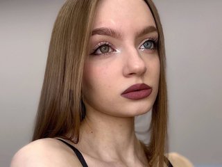 Chat vidéo érotique Mia-Stap