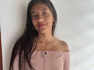 Chat vidéo érotique mia1006